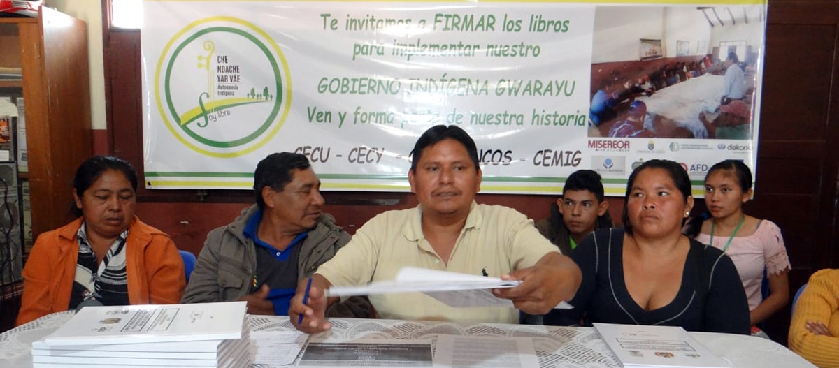 Se hizo apertura de libros de firmas para referendo de conversión de autonomía municipal a autonomía indígena Guaraya en Urubichá