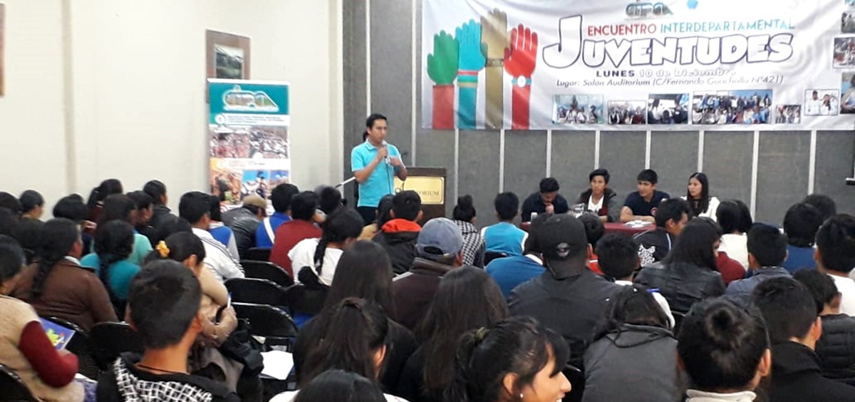 Jóvenes rurales y urbanos analizan y reflexionan el avance de las políticas públicas favorables a su sector