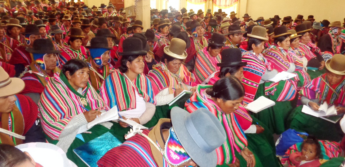 En Calamarca se forman líderes para el fortalecimiento de organizaciones sociales y comunitarias