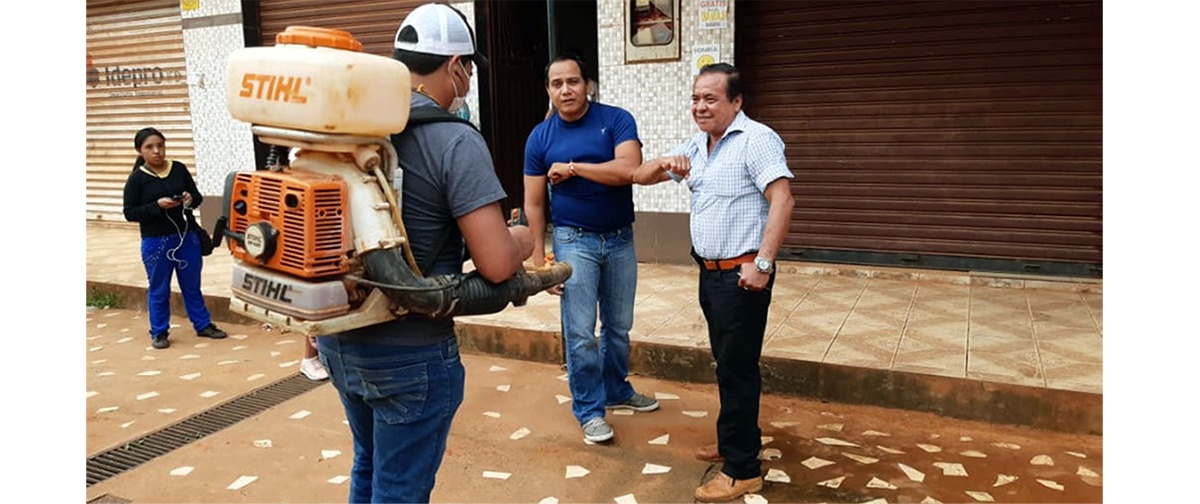 CIPCA Norte Amazónico apoya con moto fumigadoras para la desinfección en el municipio de Puerto Rico