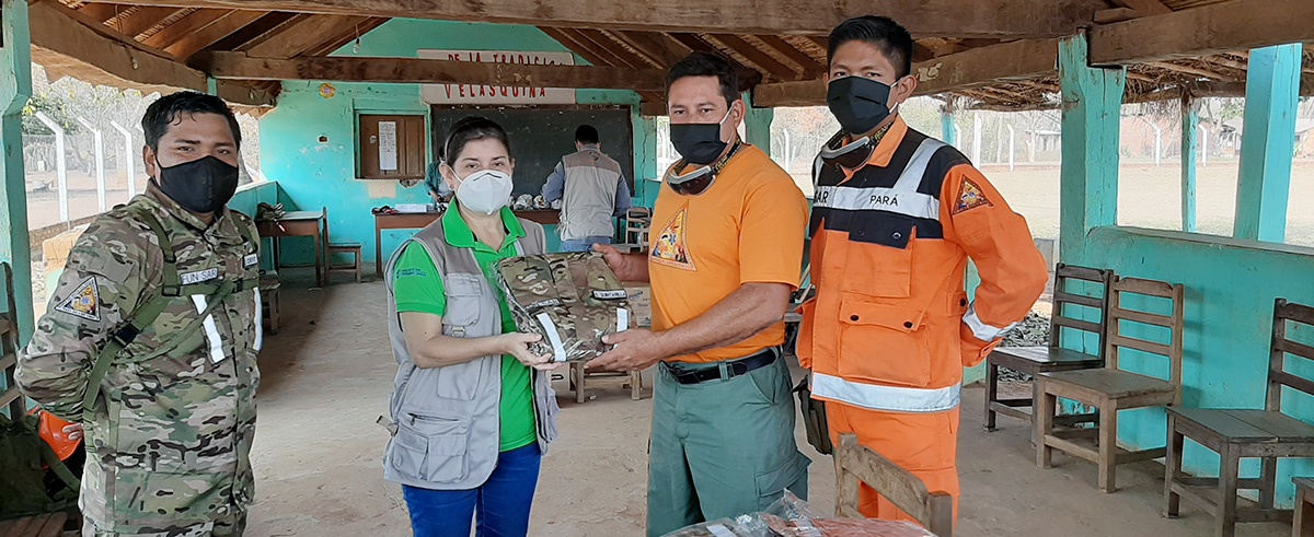 Fundación SAR de San Ignacio De Velasco recibe donación para la lucha contra incendios
