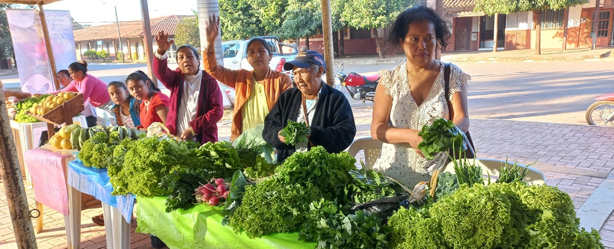 Feria productiva agroecológica liderizada por mujeres indígenas chiquitanas