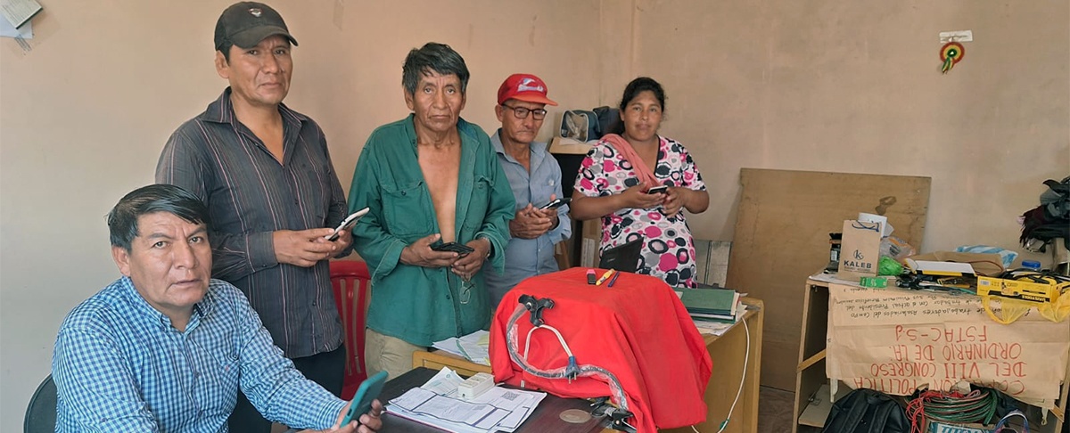 Los celulares como herramientas de comunicación para el sector campesino
