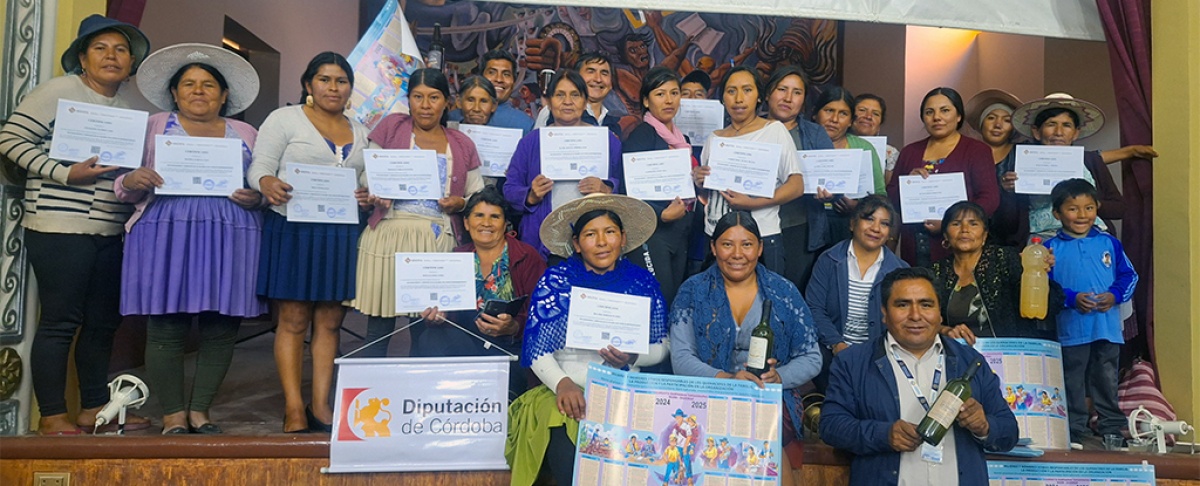 Empoderamiento Femenino: Mujeres de Esteban Arze Impulsan Emprendimientos Económicos
