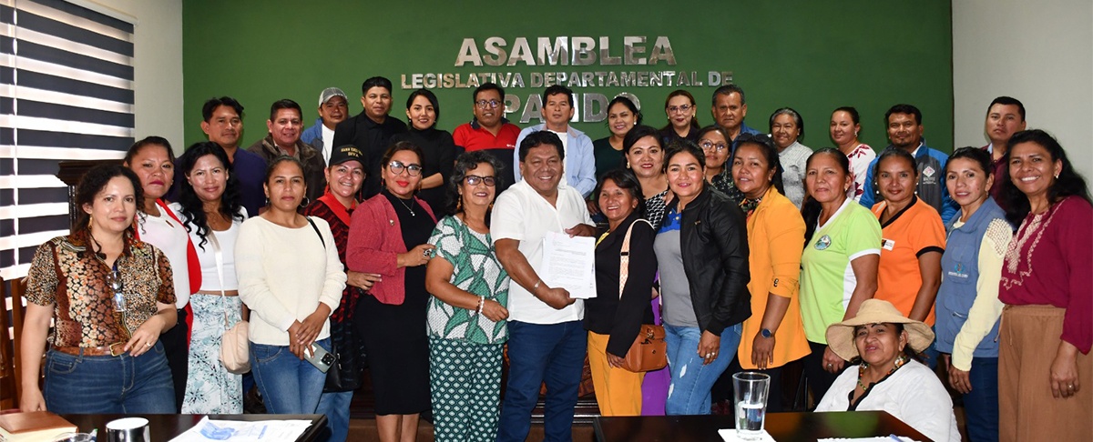 Lideresas de Pando presentan propuesta normativa para crear el Consejo Departamental de Mujeres