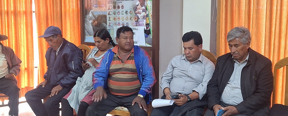 Cumbre Educativa de Anzaldo aprueba menú 2026 de la Alimentación Complementaria Escolar con prioridad en productos locales