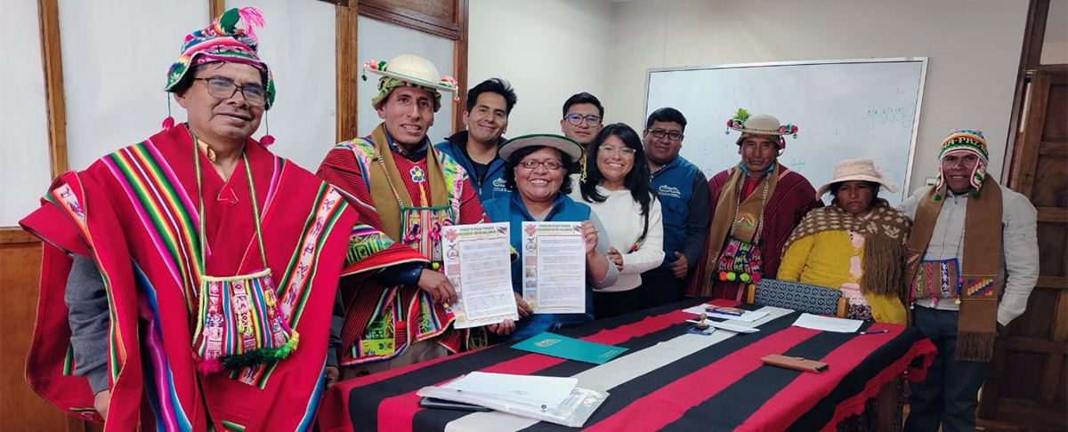 Alianza por el desarrollo: CIPCA Altiplano y Nación Kallawaya consolidan convenio