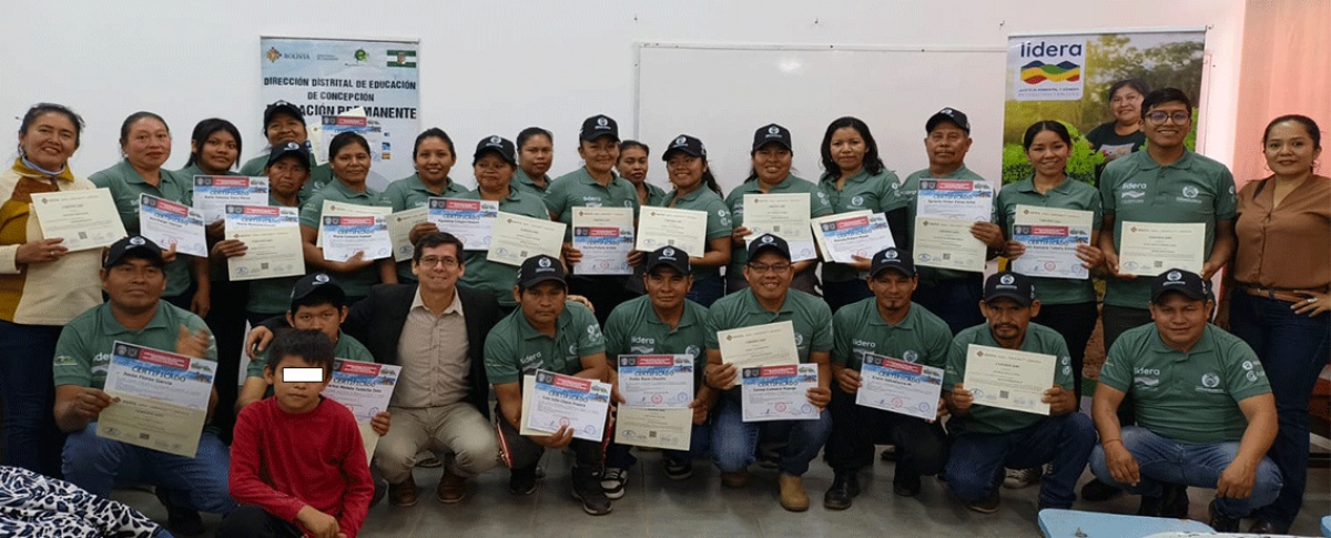 Más de 50 productores y emprendedores de la Chiquitanía culminan formación en agroecología y gestión empresarial