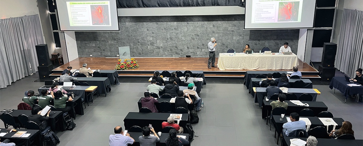Foro en Santa Cruz debatió la competitividad del agro y las alternativas para una transición sostenible