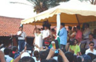 CIDOB festeja 30 años en medio de una división interna