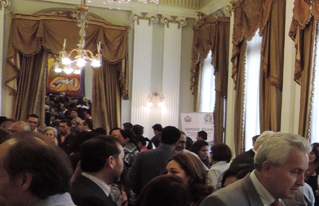 Cuerpo diplomático degustó el chocolate silvestre del Norte Amazónico en el Salón del Chocolate boliviano