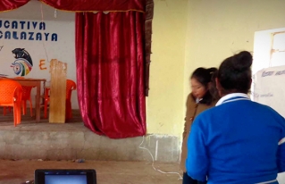 Socialización y sensibilización en derechos a estudiantes de San Pedro de Totora