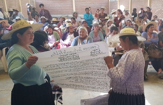 Mujeres de la Provincia Carrasco plantean mayor participación política para su sector