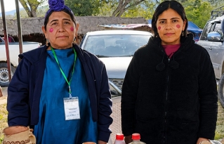 Manos que crean, identidad que perdura: artesanas del chaco presentes en la FEXIMONT 2026