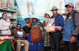 Productores agroecológicos de distintas regiones del país participaron en la Feria Internacional HuaynaFex 2026